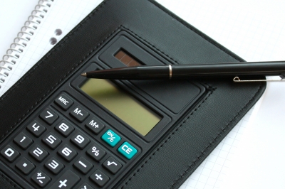 Taschenrechner als Symbolbild